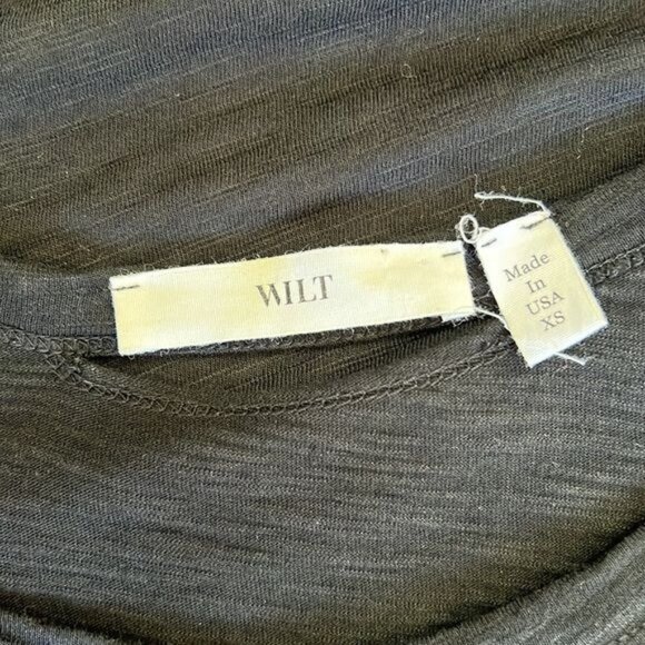 Wilt Crossover Raw Ruffle Cold Shoulder Tee - XS - Picture 4 of 8